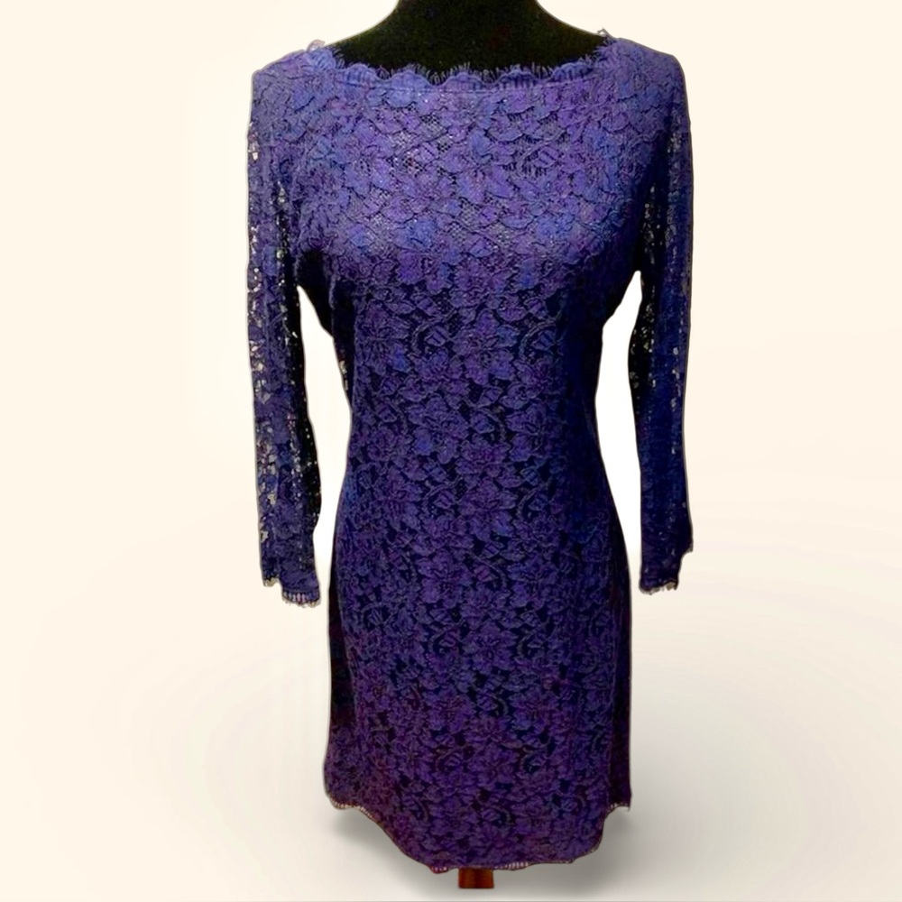 Diane von Furstenberg Lace Dress Size 12 Navy Blue 3/4 sleeve DVF